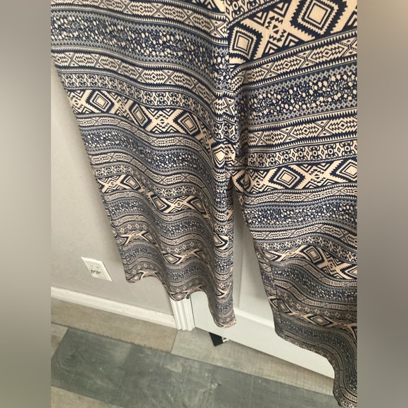 Euc med Lularoe jumpsuit blue and tan - Picture 2 of 4